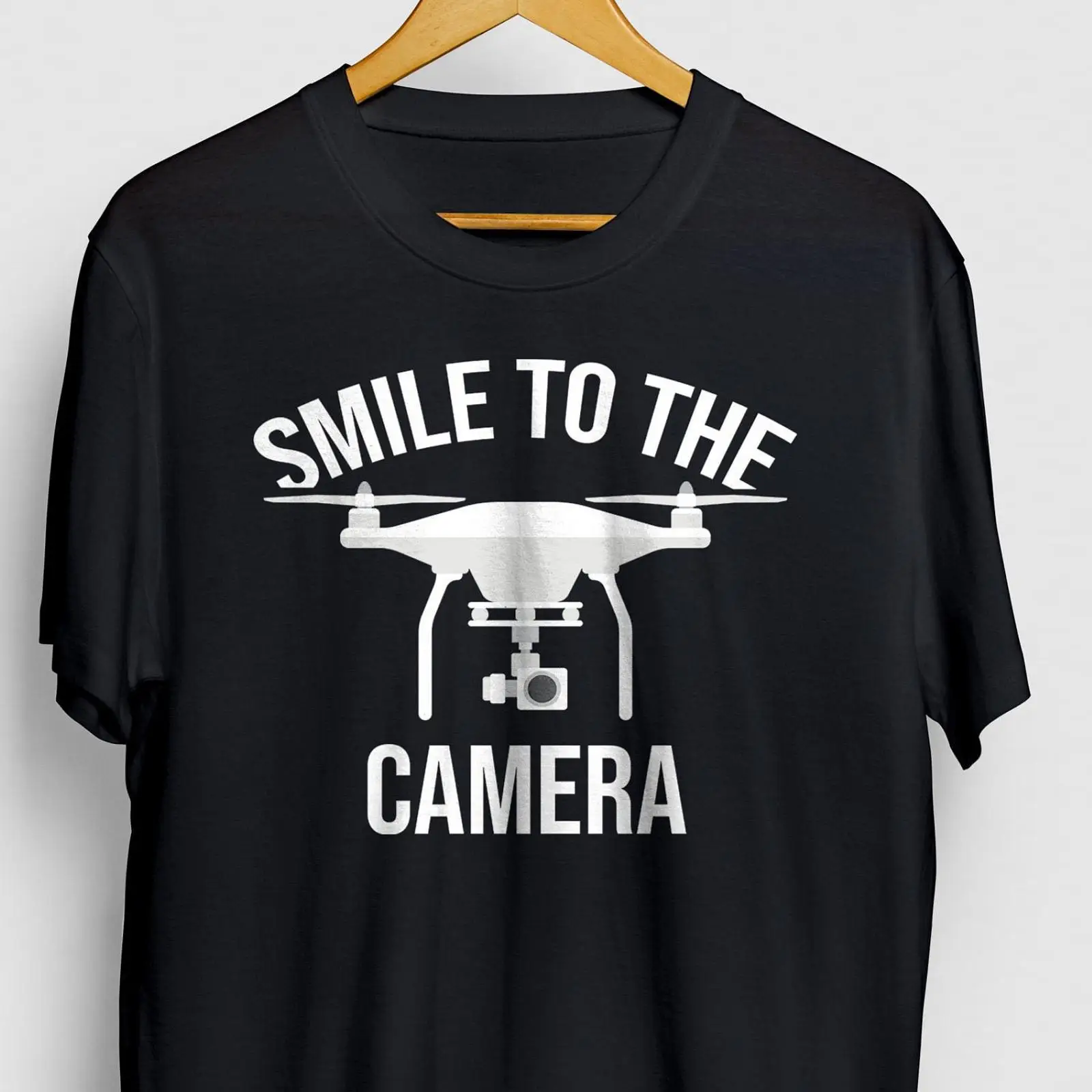 تي شيرت Smile To The Camera Dr - مراجعة Men Fashion Photography وسعره